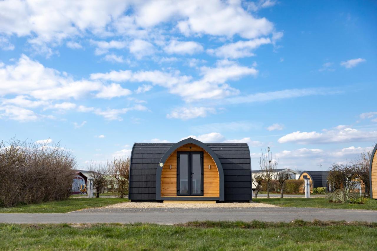 Camping Pods, Carlton Meres Holiday Park Rendham Экстерьер фото